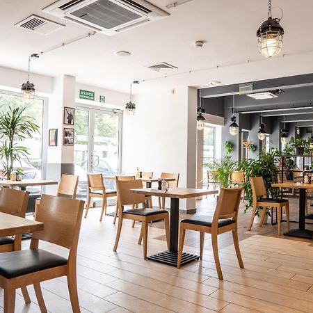 Hotel Mokotow Warsaw Ngoại thất bức ảnh