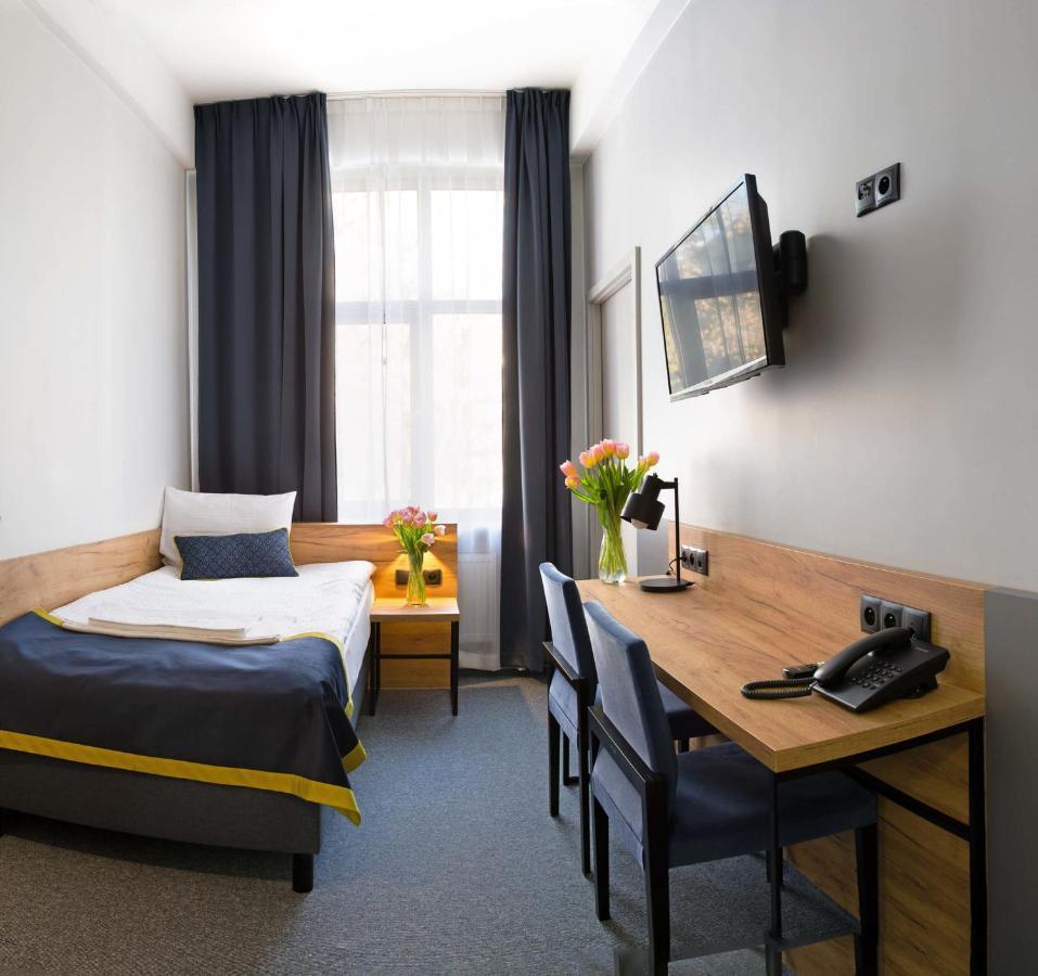 Hotel Mokotow Warsaw Ngoại thất bức ảnh