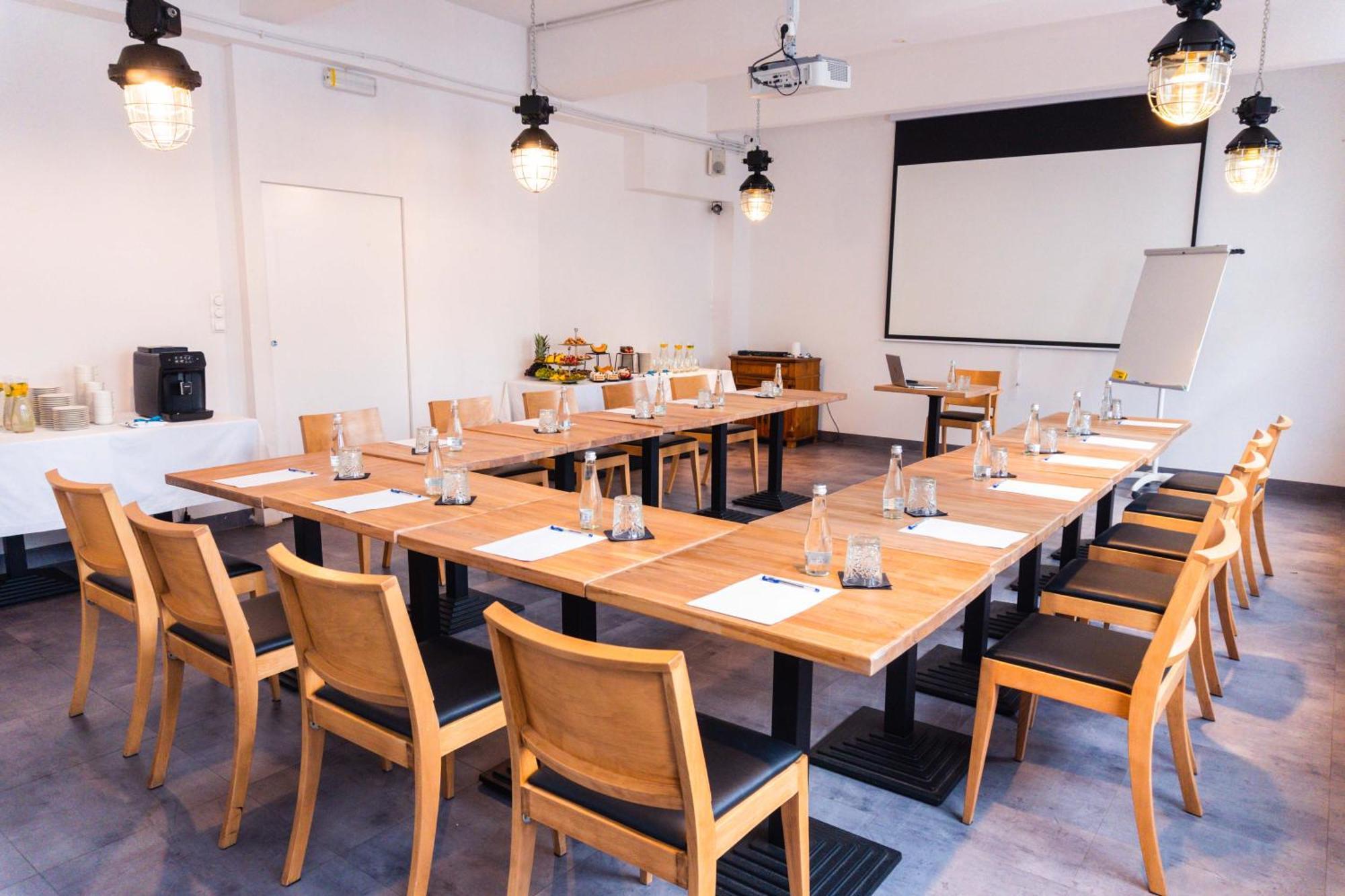 Hotel Mokotow Warsaw Ngoại thất bức ảnh